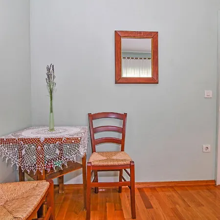 Leandra In Rovinjsko Selo * Istrien