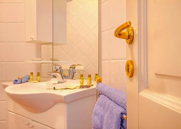 Leandra In Rovinjsko Selo * Istrien ゲストハウス