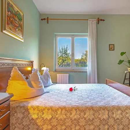 Leandra In Rovinjsko Selo * Istrien Guest house